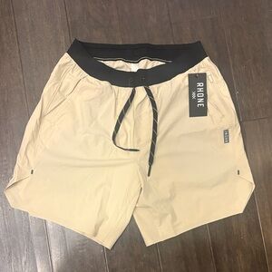 Rhone Men's Invictus Ripstop Short Medium NWT